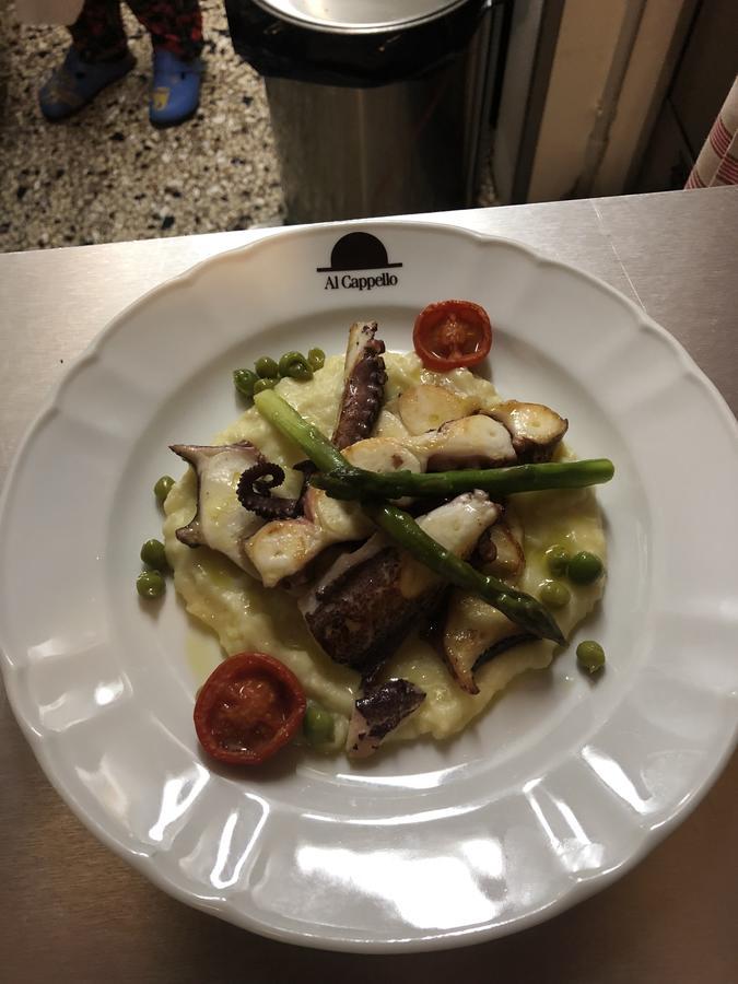 Locanda Al Cappello อูดิเน ภายนอก รูปภาพ